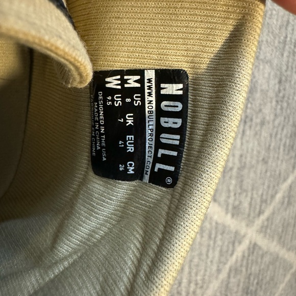 NoBull Women’s Mid Canvas Trainer - Picture 2 of 5